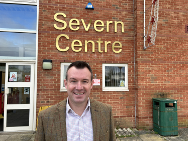 Stuart Anderson MP requests government support for Shropshire swimming facilities